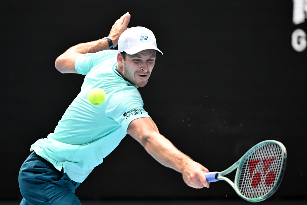 包含英国网球队绝杀澳大利亚网球队，梅德韦杰夫绝境逆转的词条