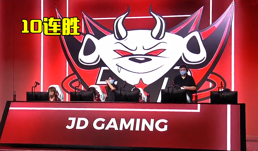 TSM碾压JDGaming，Tarzan制霸全场