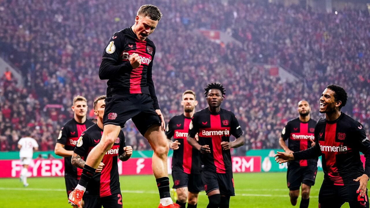 勒沃库森队在对局中踢出精彩球赢得胜利 勒沃库森队在对局中踢出精彩球赢得胜利