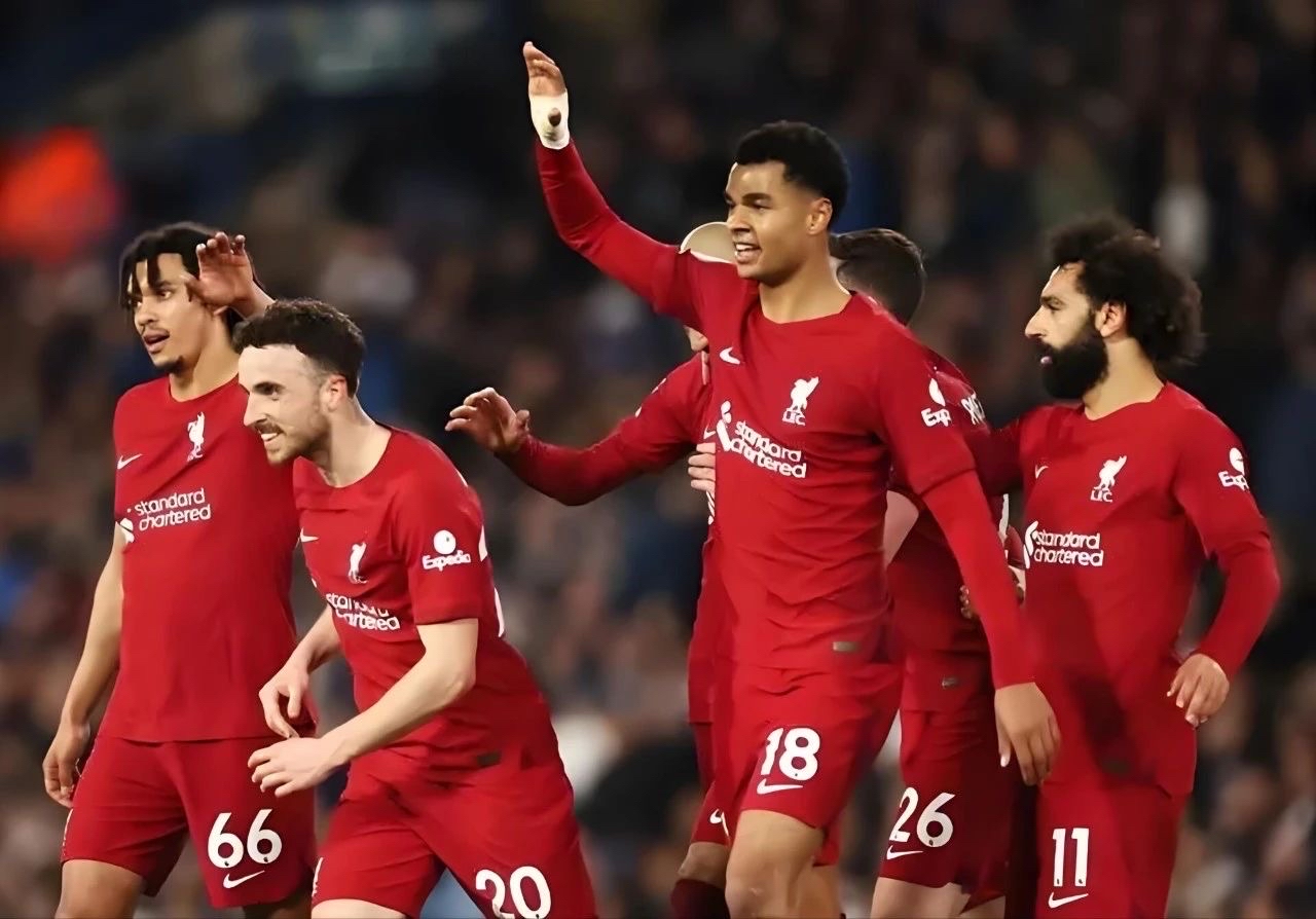 关于阿贾克斯计划在下一场比赛中打败利物浦的信息