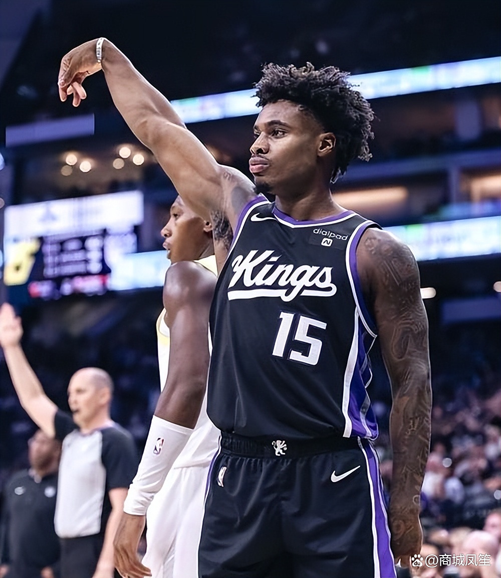 爵士逆转篮网，米切尔32分绝地反击带队夺胜