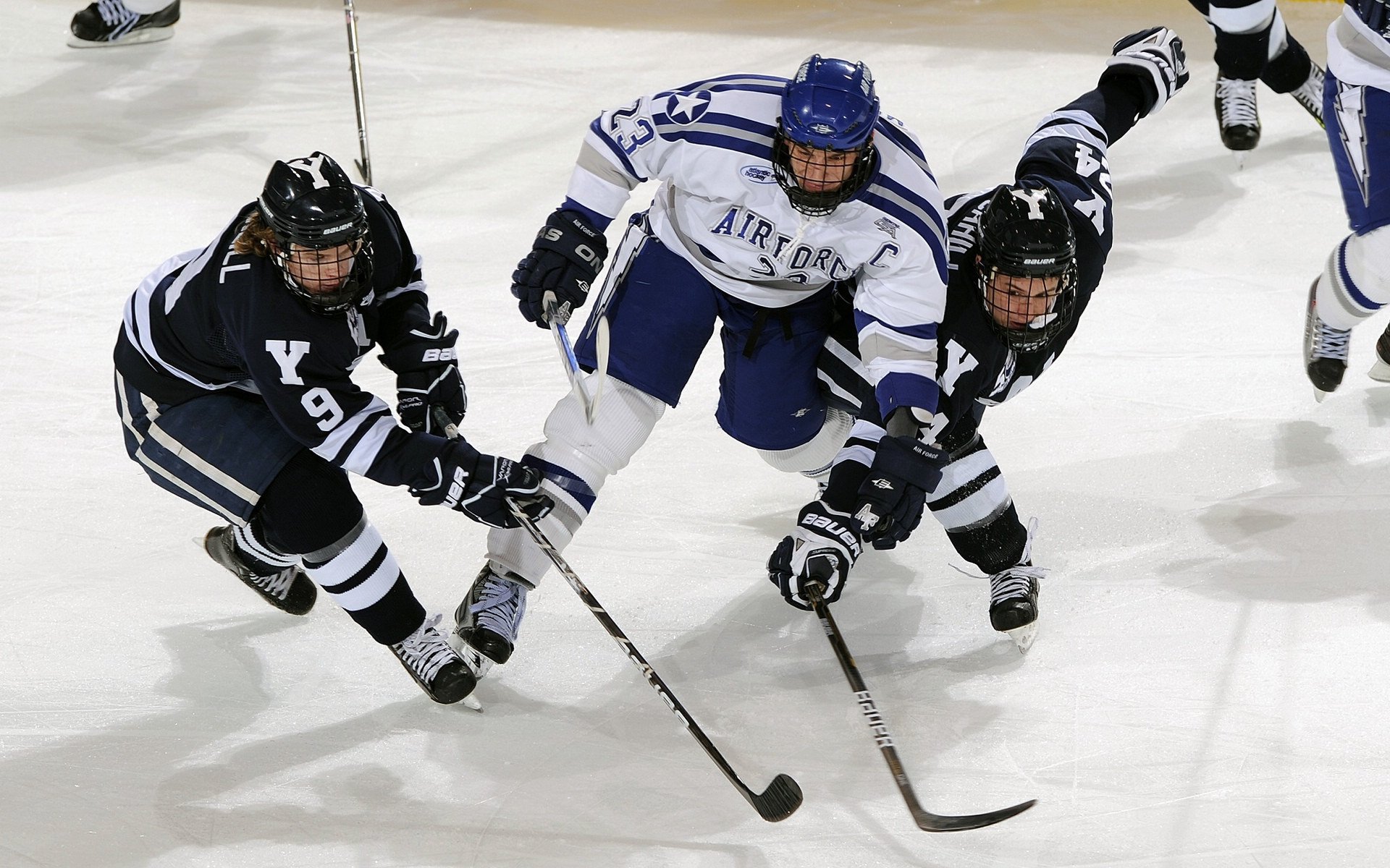 伊斯坦布尔之夜，土耳其铁骑抢七鏖战，终结摩纳哥童话